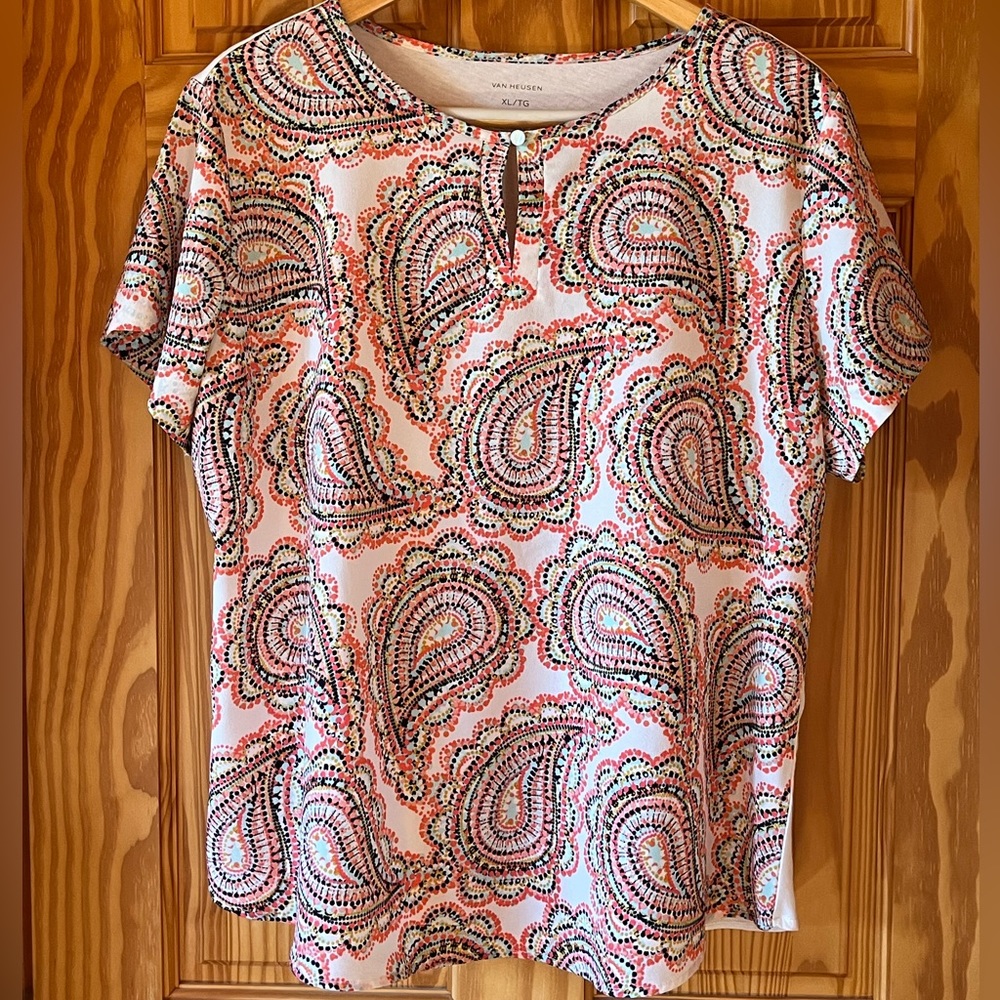Van Heusen Ladies Short Sleeve Paisley Print Top
